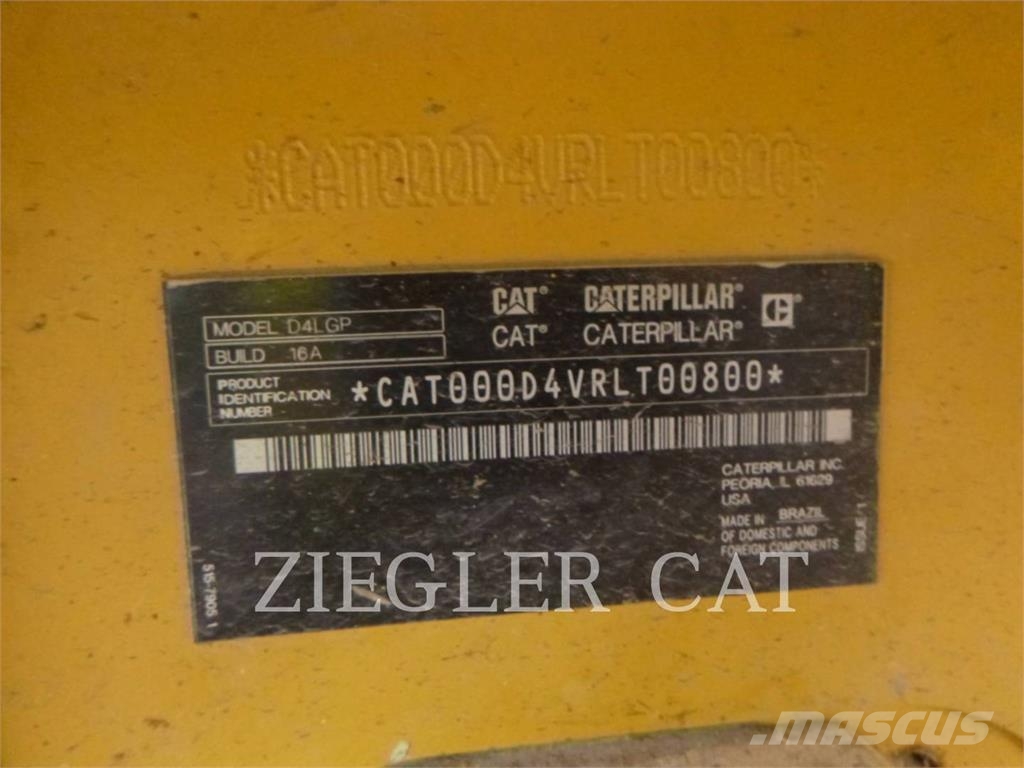 CAT D4-16VP Bulldozer