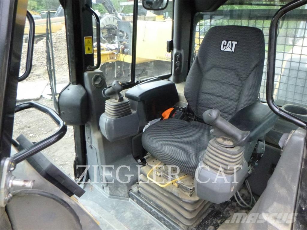 CAT D4-16VP Bulldozer
