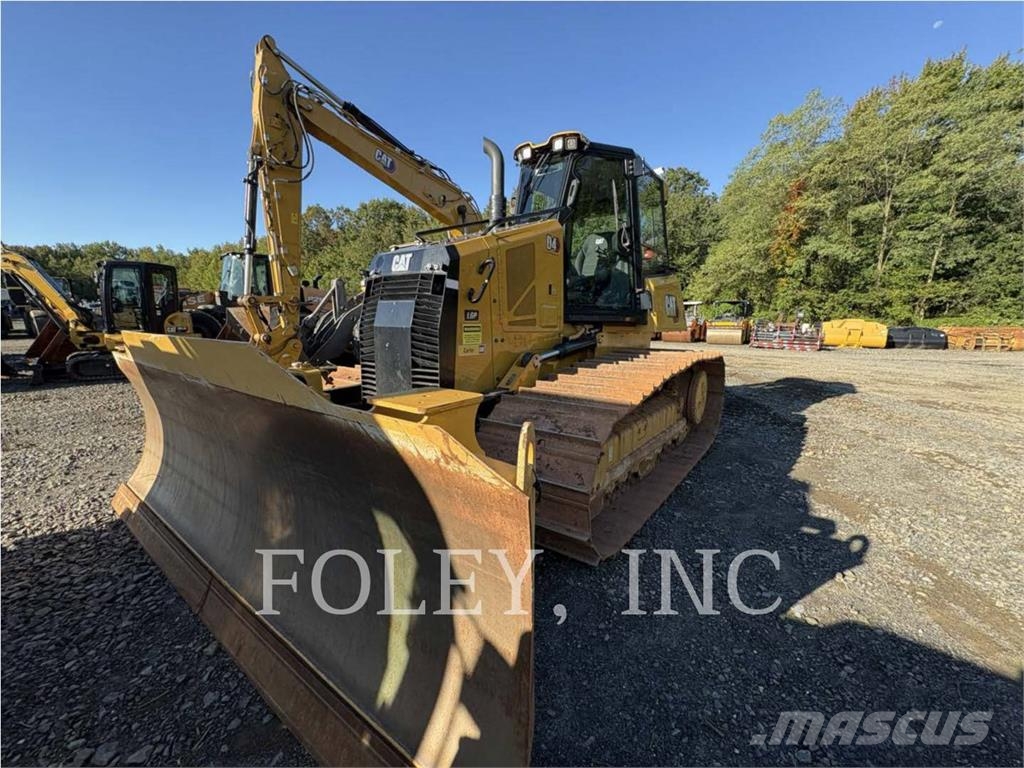 CAT D4-16VP Bulldozer på larvebånd