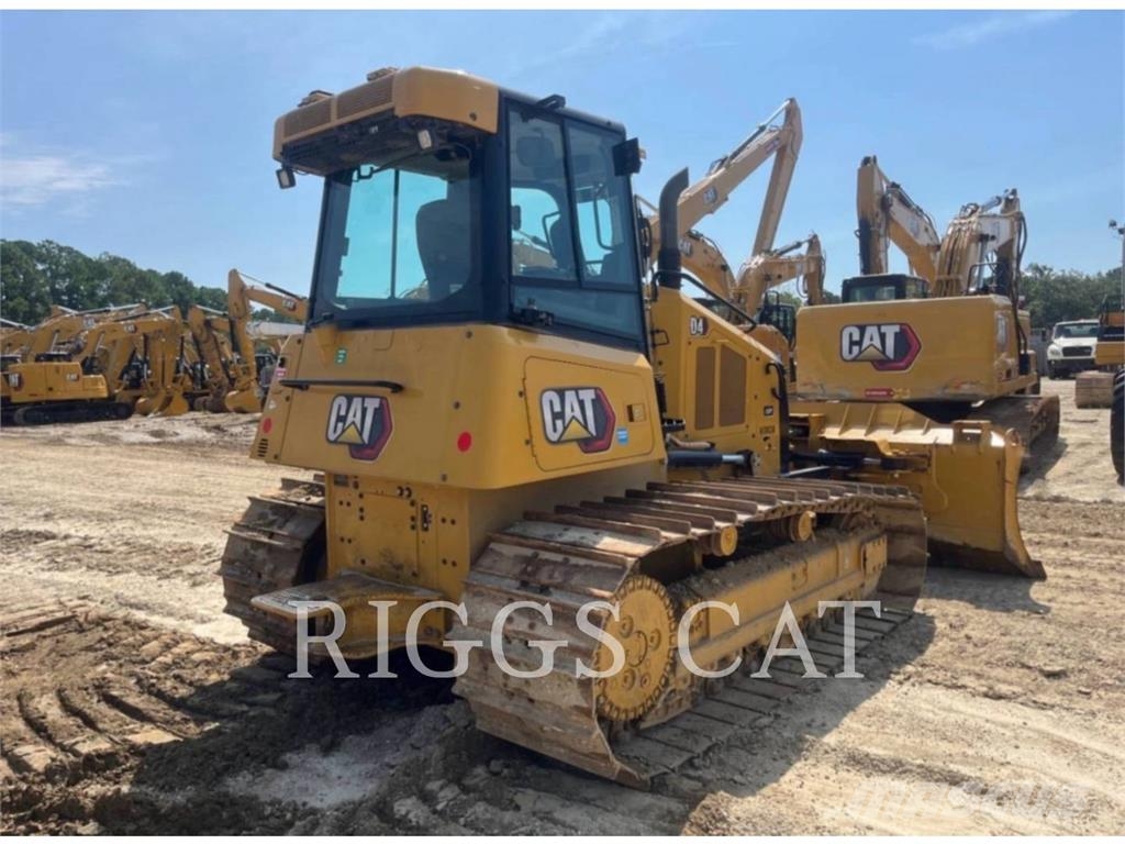 CAT D4-16VP Crawler dozers