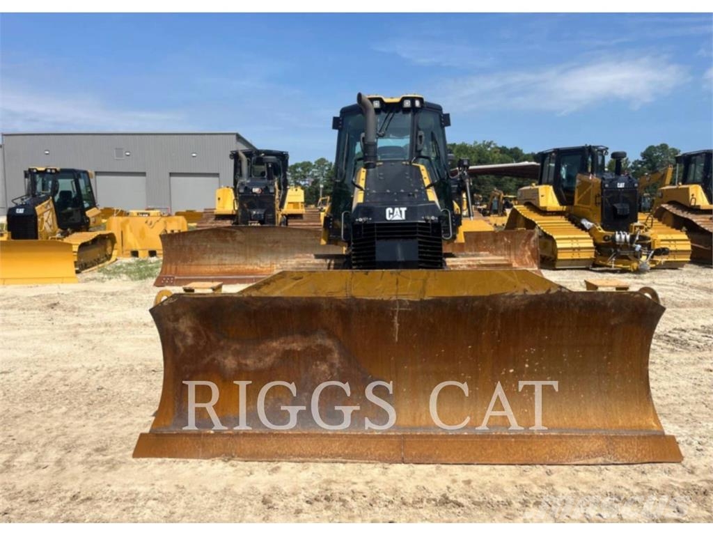 CAT D4-16VP Crawler dozers