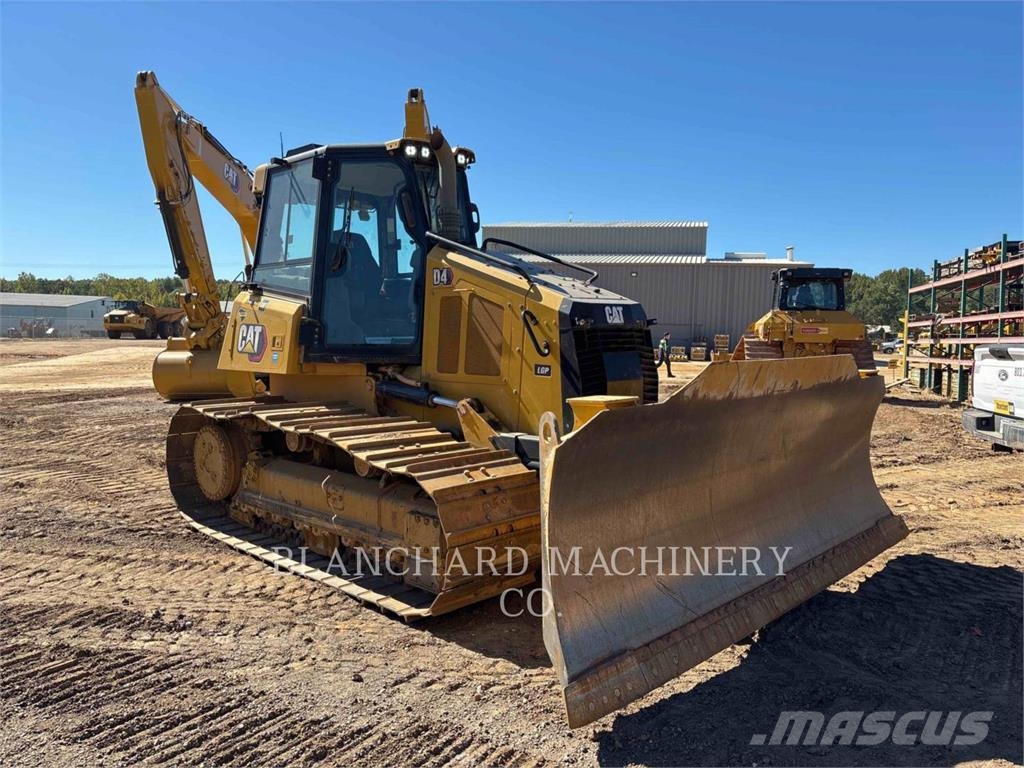 CAT D4-16VP Bulldozer på larvebånd
