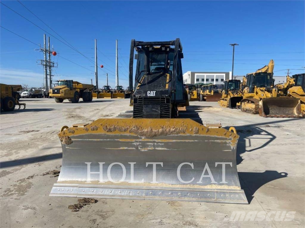 CAT D4 CAB Utovarivači na kotačima