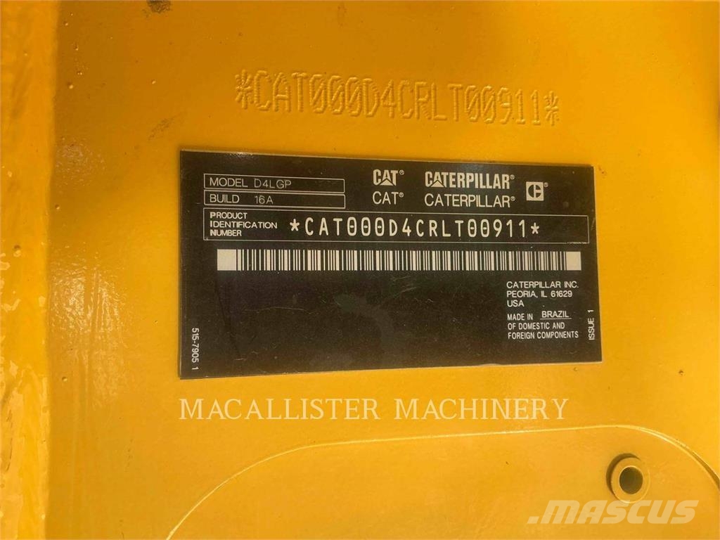 CAT D4 LGP AHZ2 Buldožeri guseničari