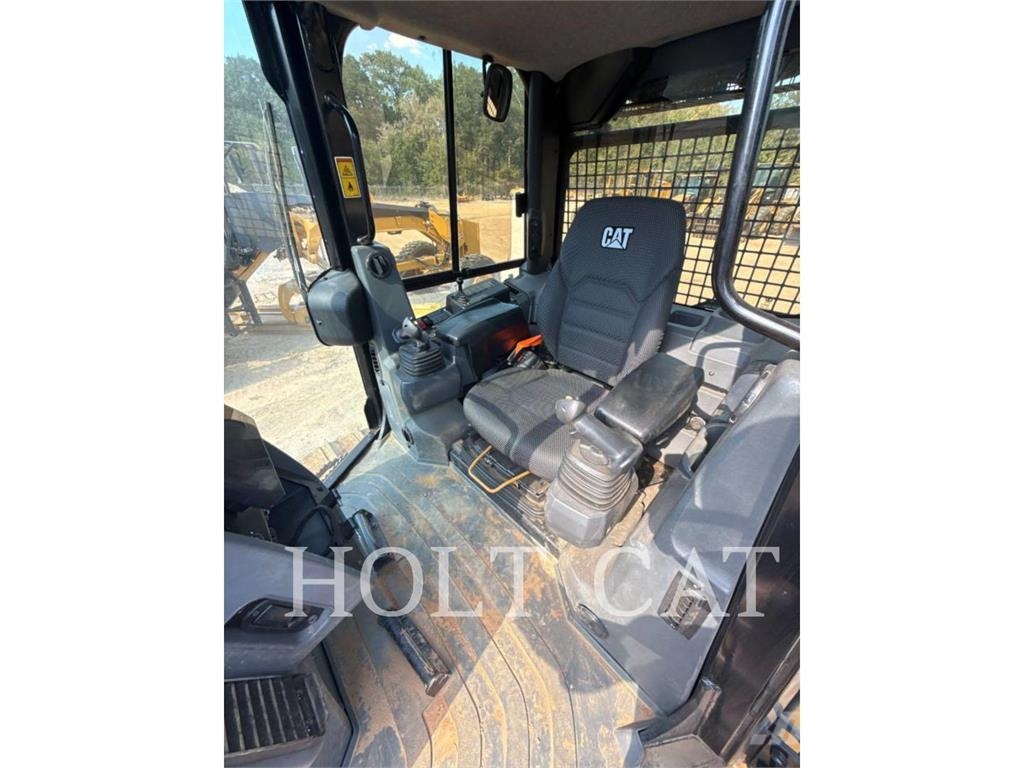 CAT D4 LGPCAB3 Bouteurs sur chenilles