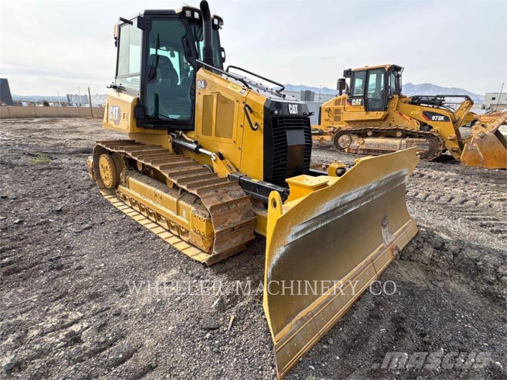 CAT D4 XL Pásové dozéry