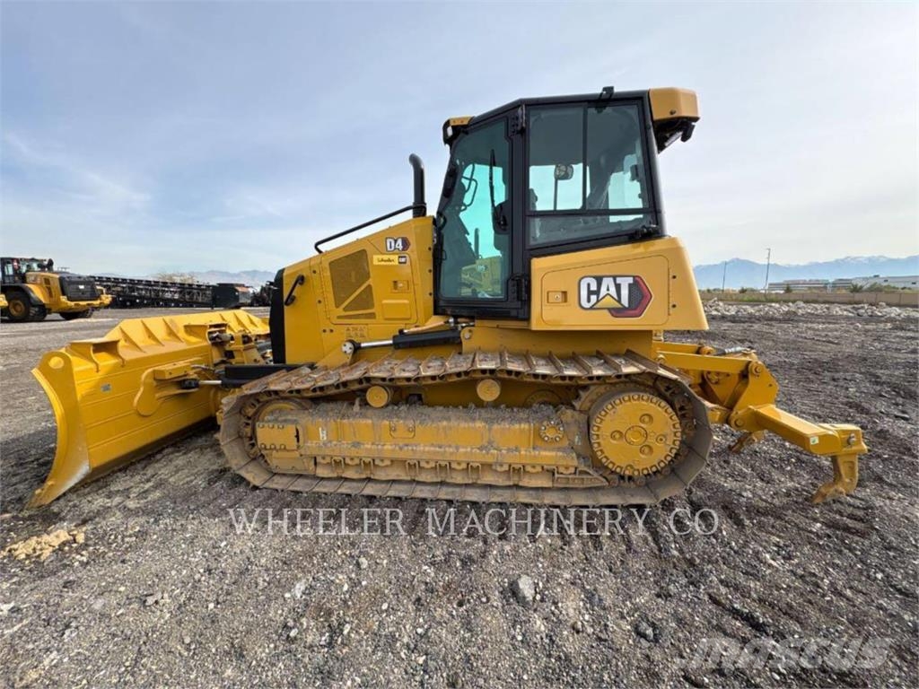 CAT D4 XL Pásové dozéry