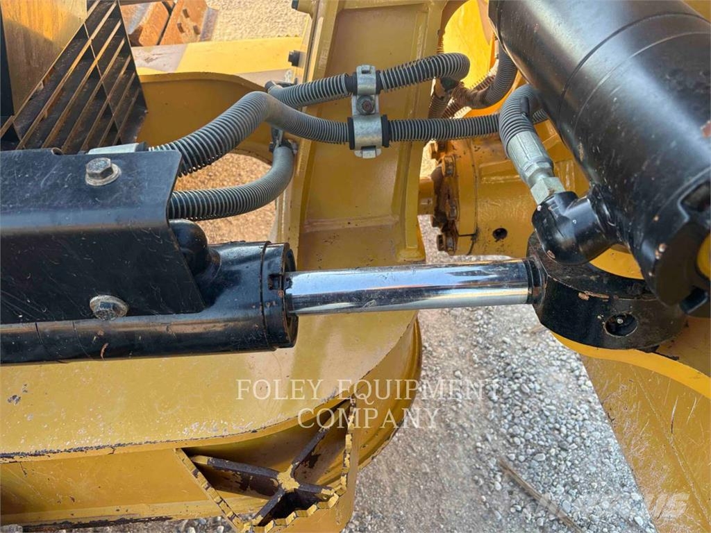 CAT D415VP Гусеничні бульдозери