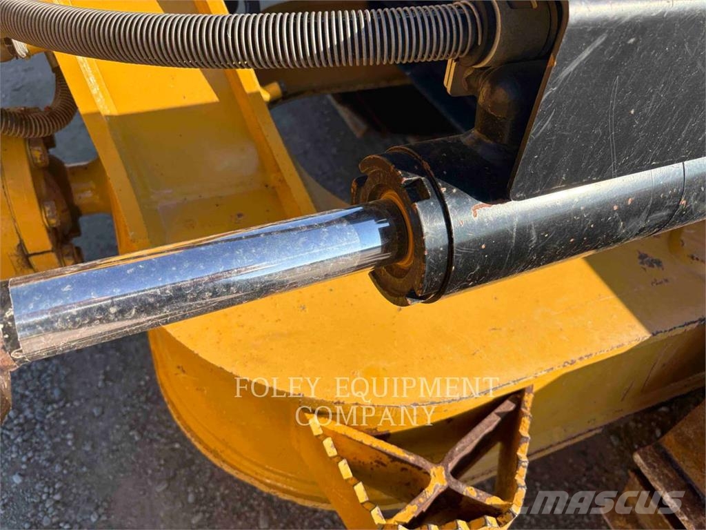 CAT D415VP Гусеничні бульдозери
