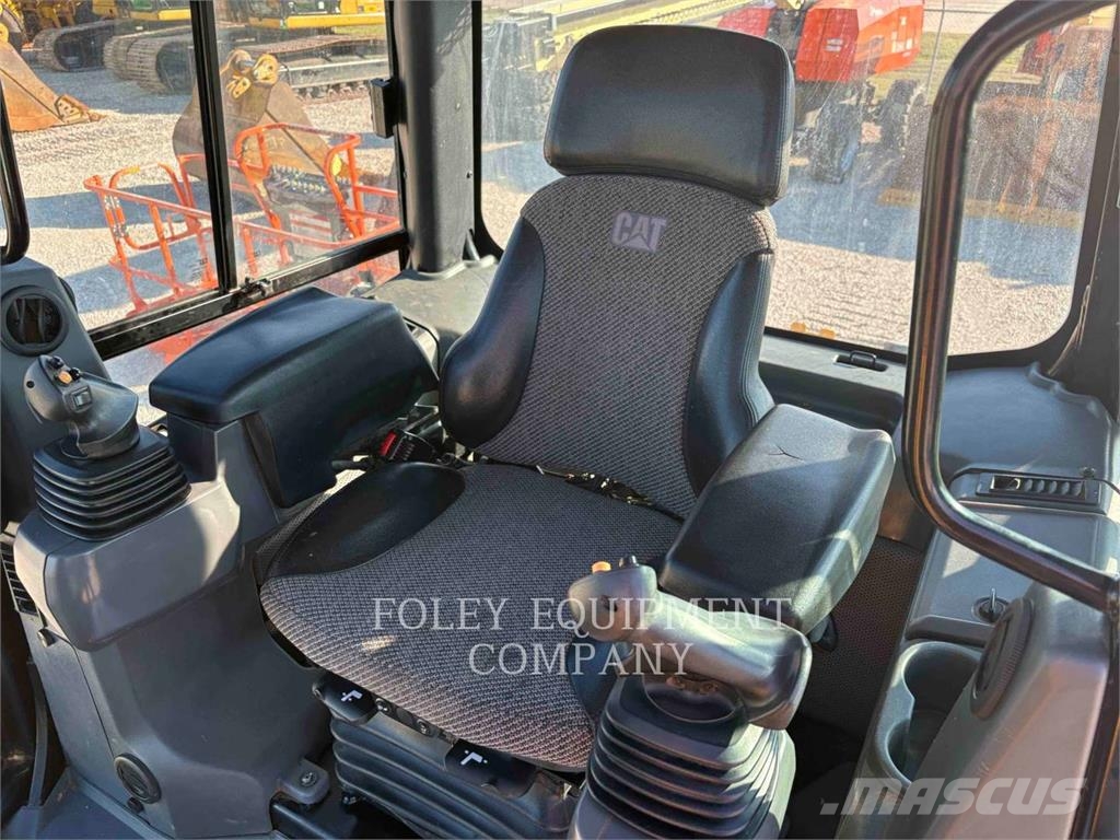 CAT D415VP Гусеничні бульдозери