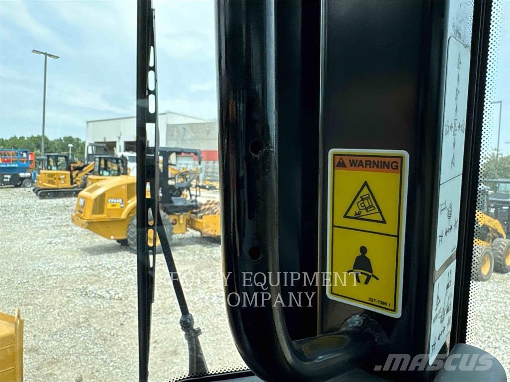 CAT D415VP lánctalpas dózerek