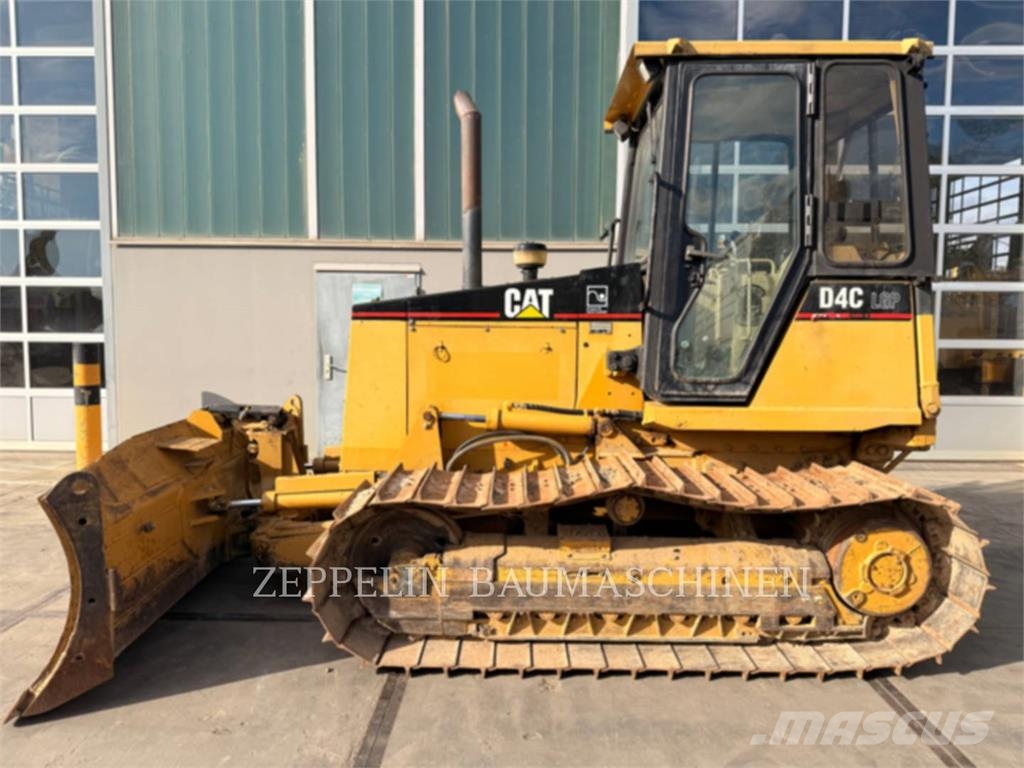 CAT D4CM Buldožerji goseničarji