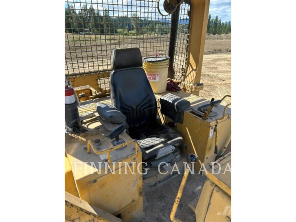 CAT D4H III Crawler dozers