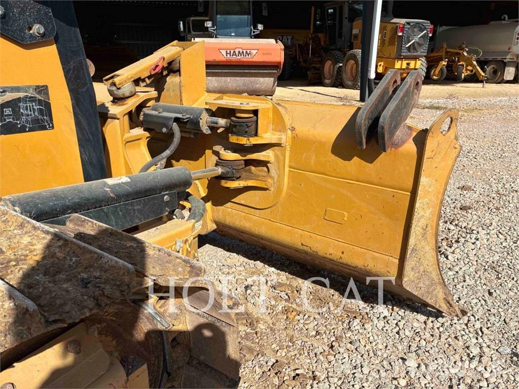 CAT D4K2XL Buldooserid