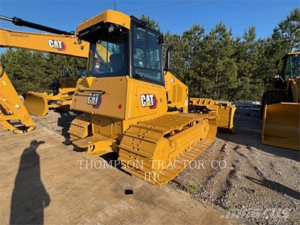 CAT D4VP Crawler dozers