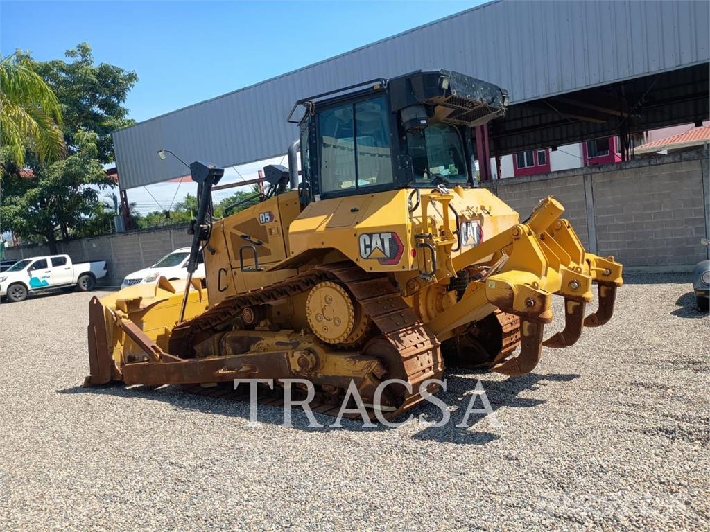 CAT D5 Гусеничные бульдозеры