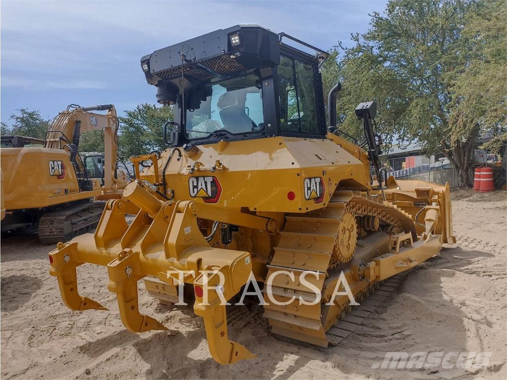 CAT D5 Buldožerji goseničarji