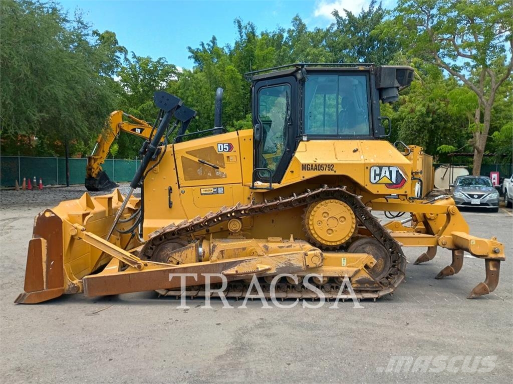 CAT D5 履帶推土機