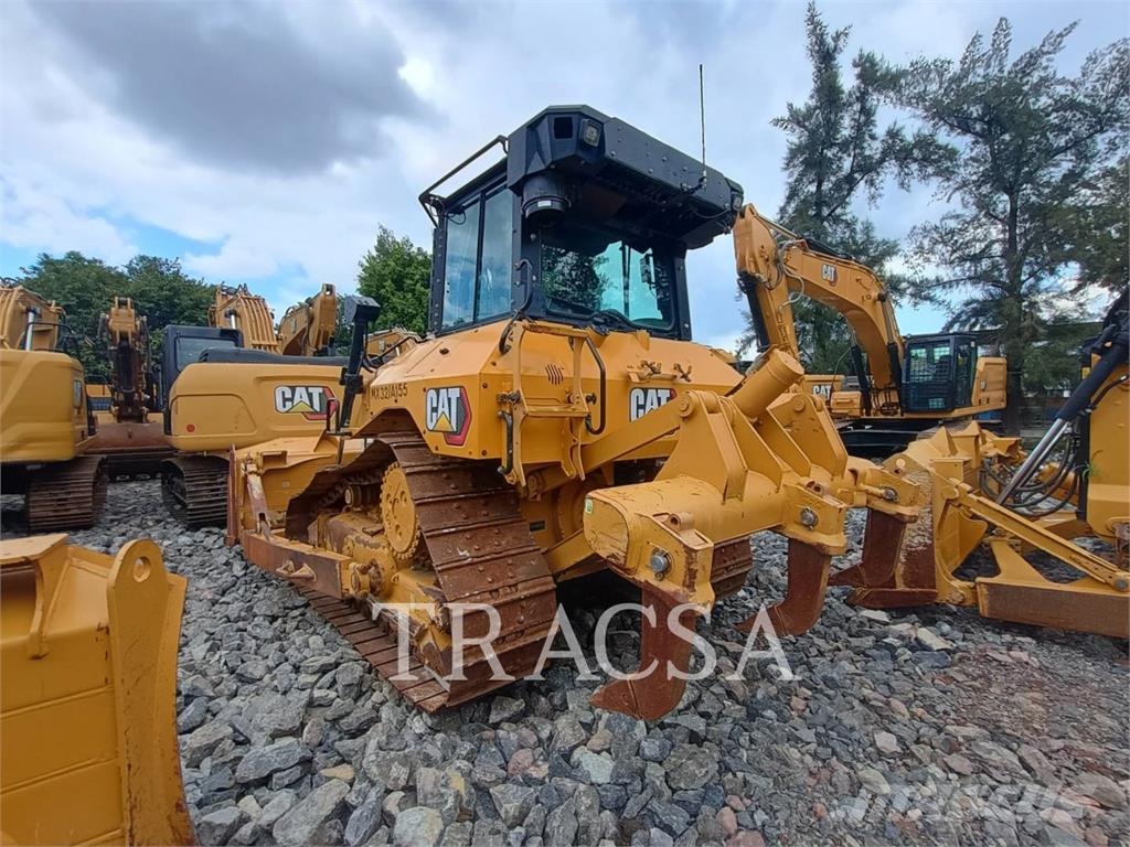 CAT D5 履帶推土機