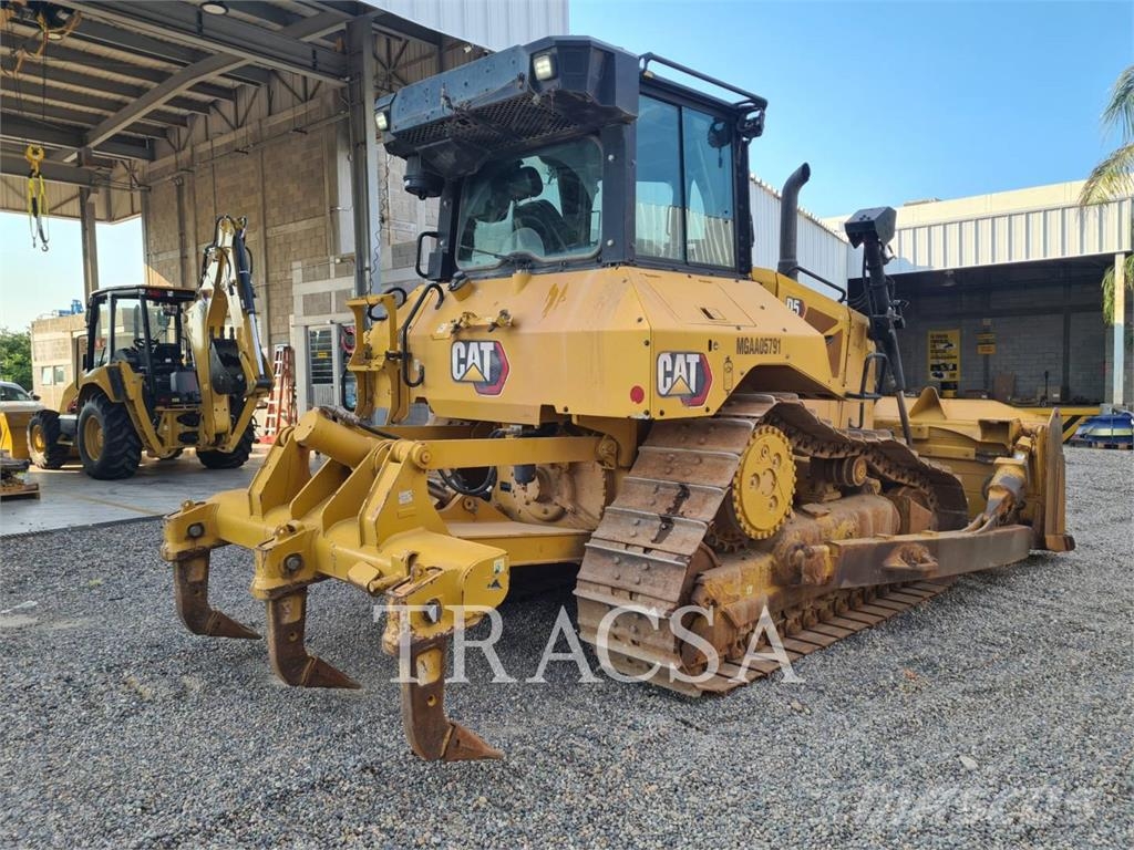 CAT D5 Crawler dozers