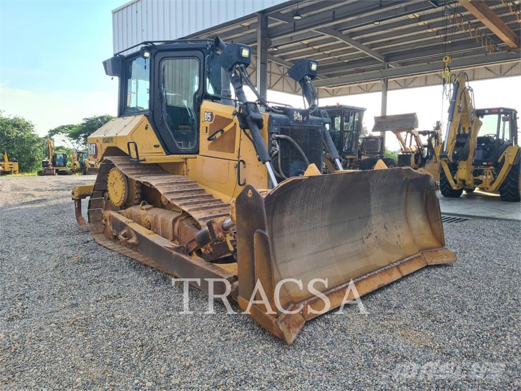 CAT D5 Crawler dozers