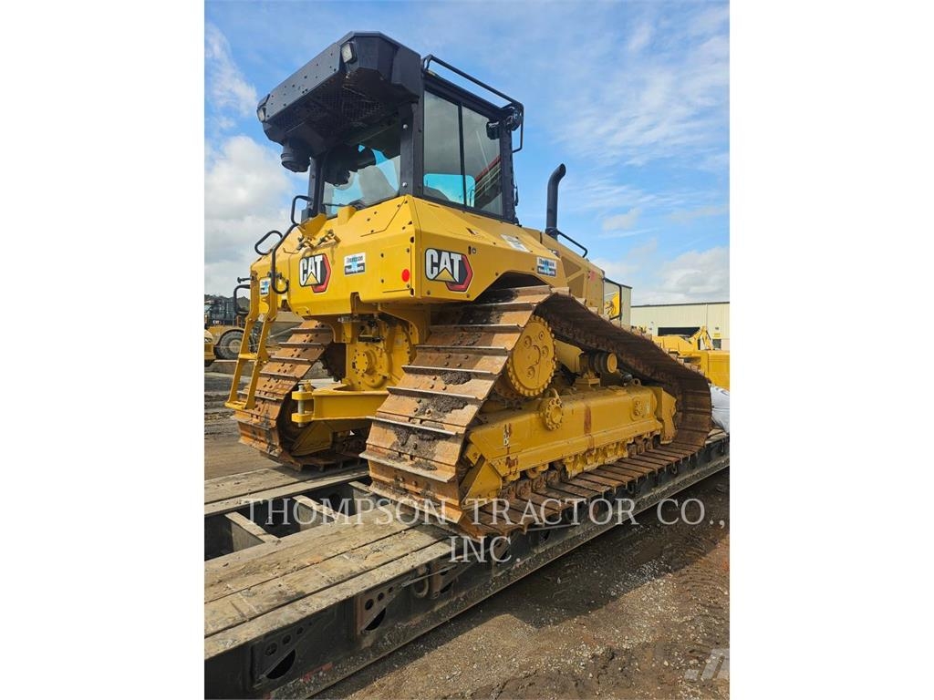 CAT D5 履帶推土機