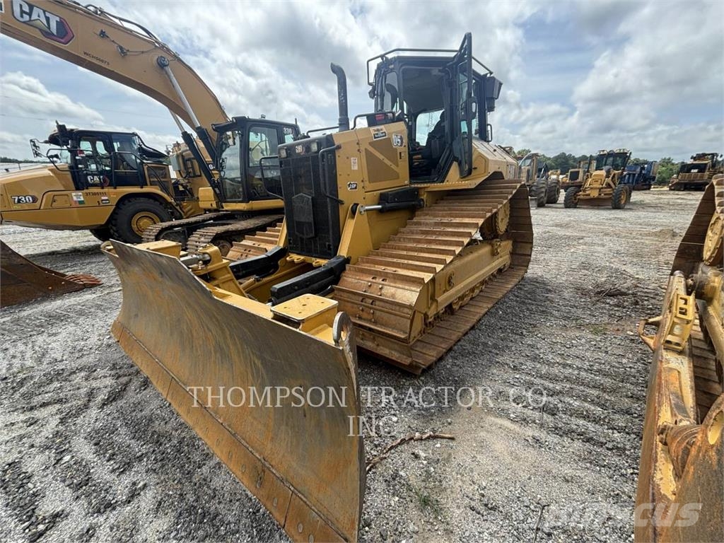CAT D5 履帶推土機