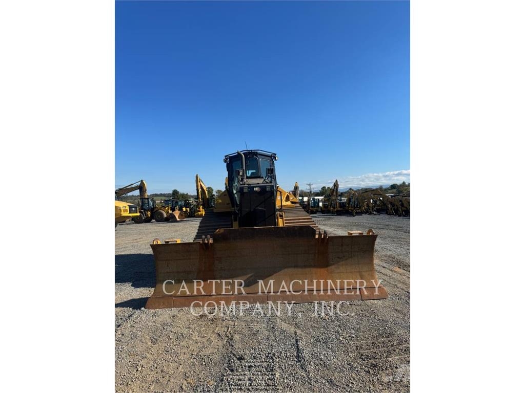 CAT D5 Buldožerji goseničarji