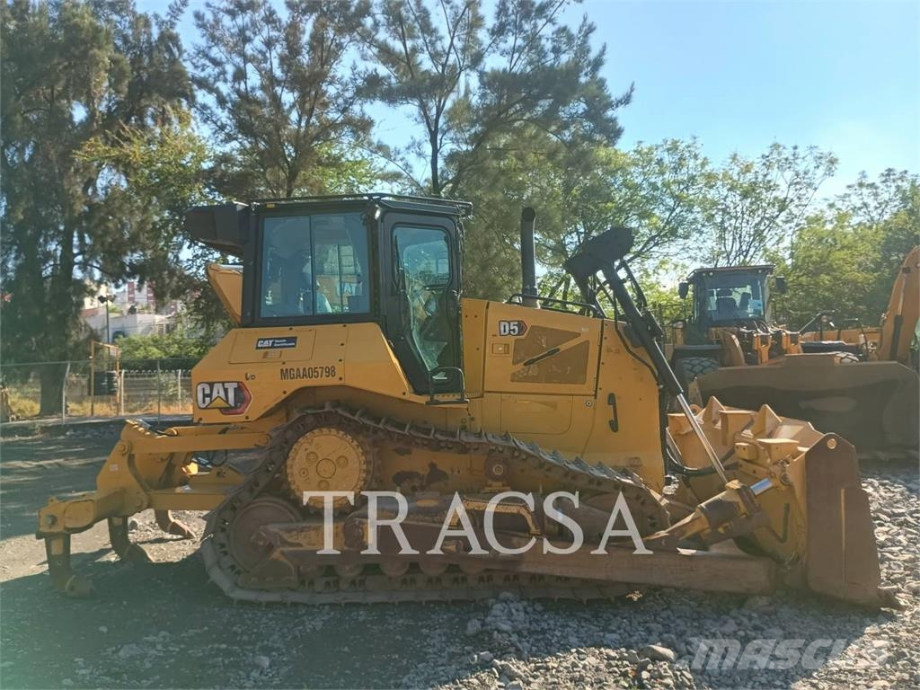 CAT D5 履帶推土機