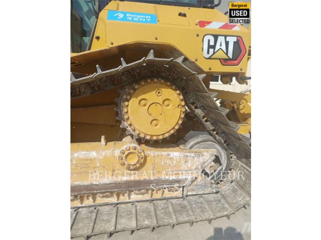 CAT D5 بلدوزرات مجنزرة