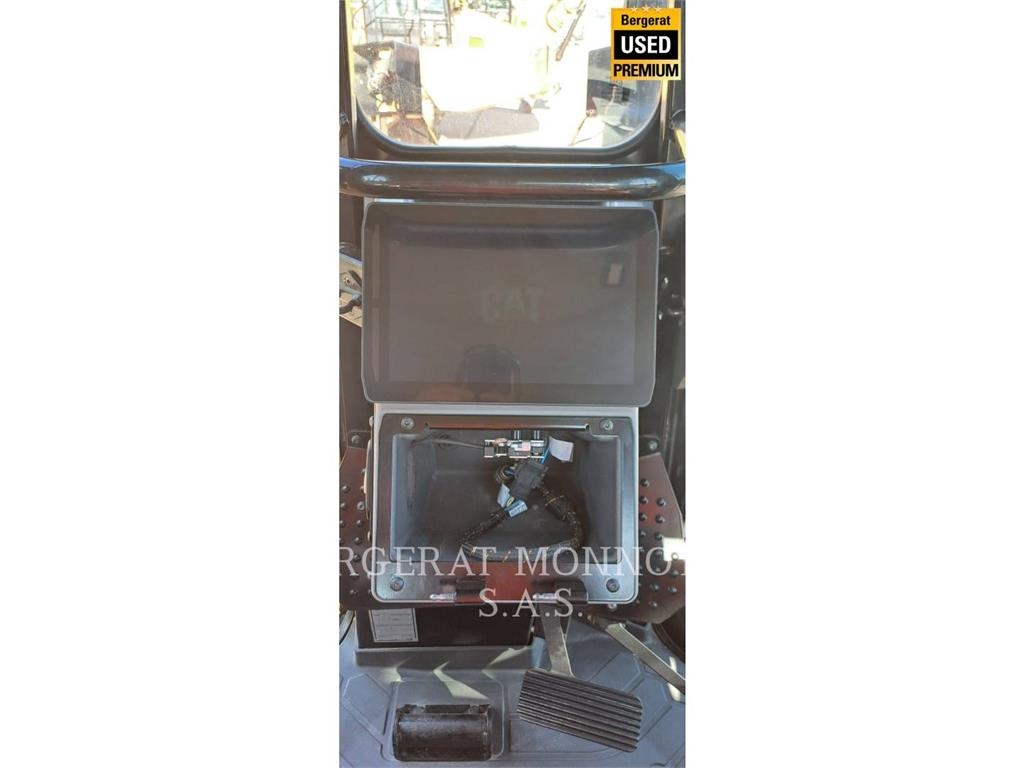CAT D5 Гусеничные бульдозеры