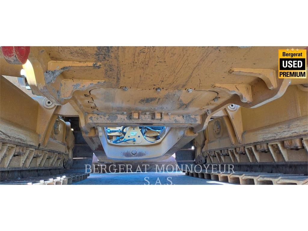 CAT D5 Гусеничные бульдозеры