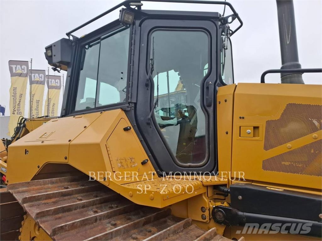 CAT D5 Bouteurs sur chenilles