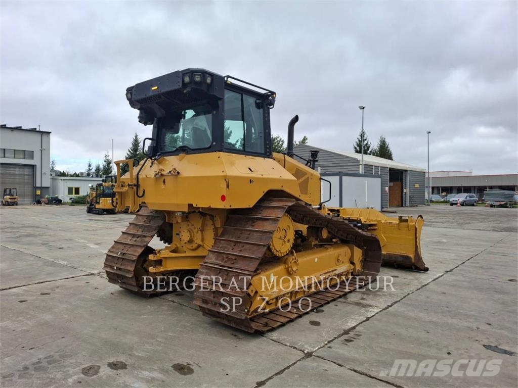 CAT D5 Bouteurs sur chenilles