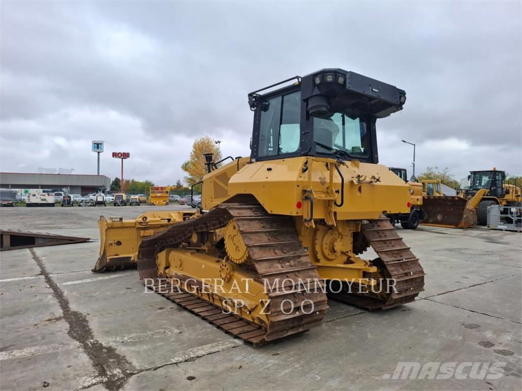 CAT D5 Bouteurs sur chenilles