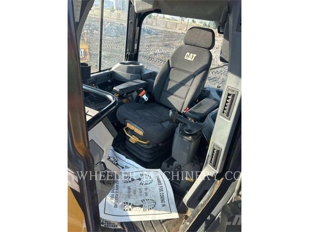 CAT D5-17 XL Rupsdozers