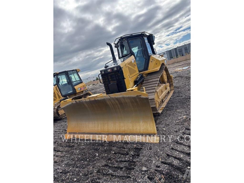 CAT D5-17 XL Pásové dozéry
