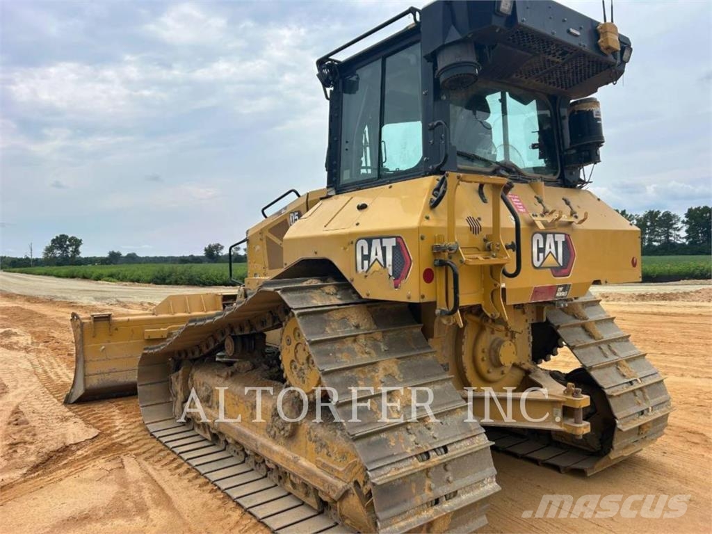 CAT D5-17LGP3D Bulldozer på larvebånd