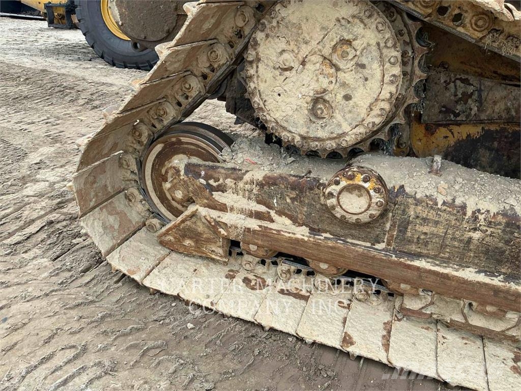 CAT D5-17VP 履帶推土機