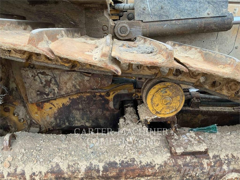 CAT D5-17VP 履帶推土機