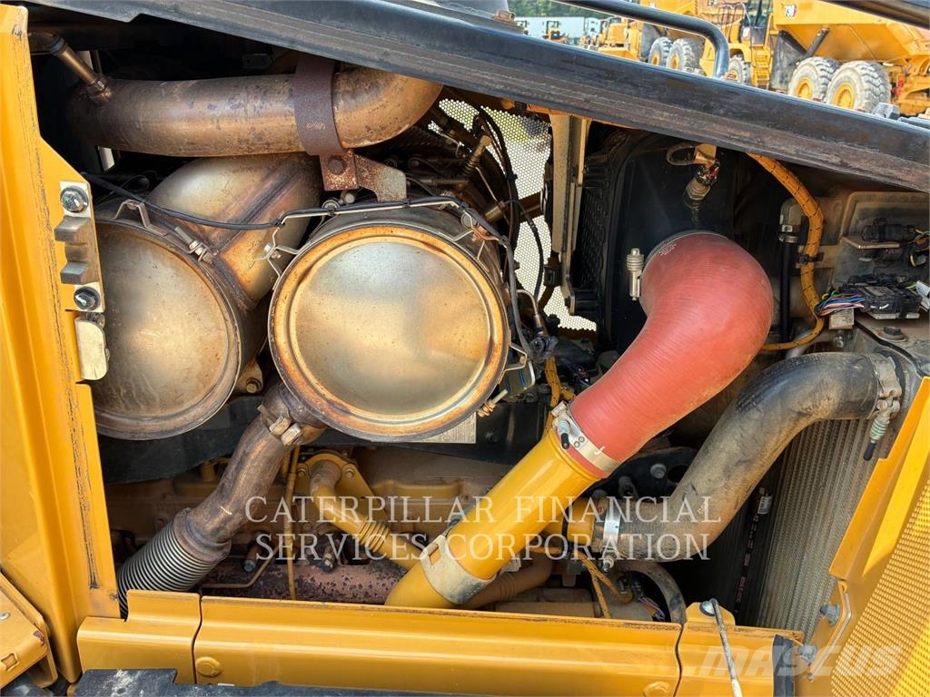 CAT D5-17VP Rupsdozers