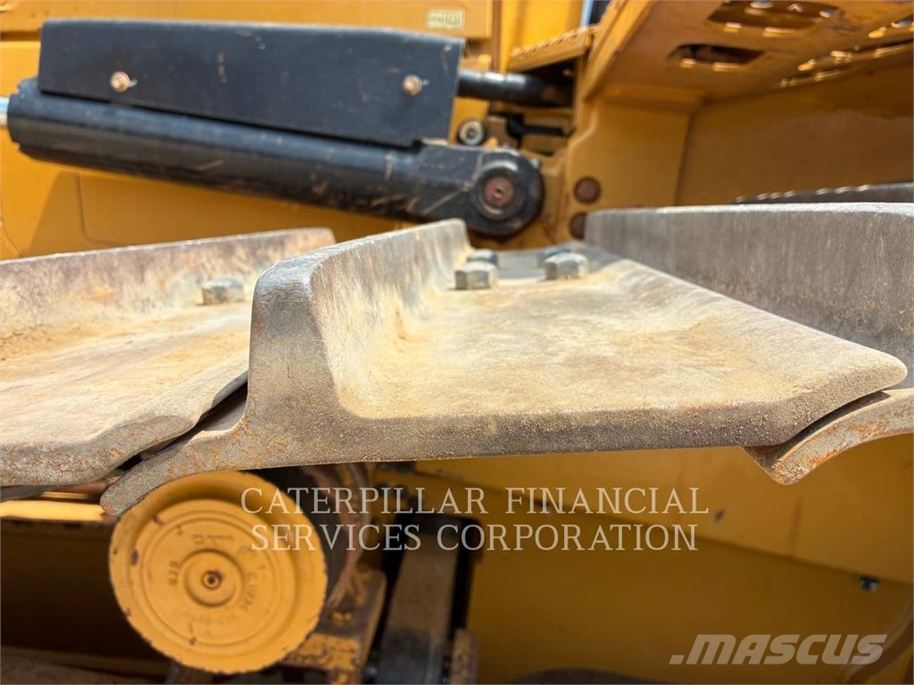 CAT D5-17VP Rupsdozers