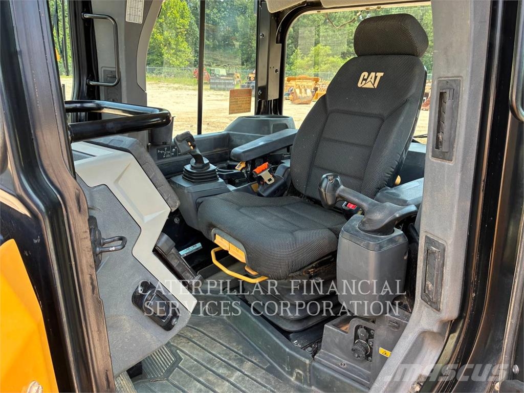 CAT D5-17VP Rupsdozers