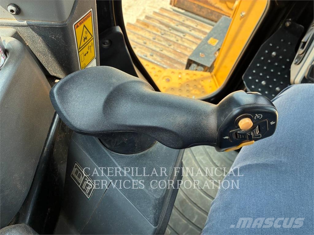 CAT D5-17VP Rupsdozers