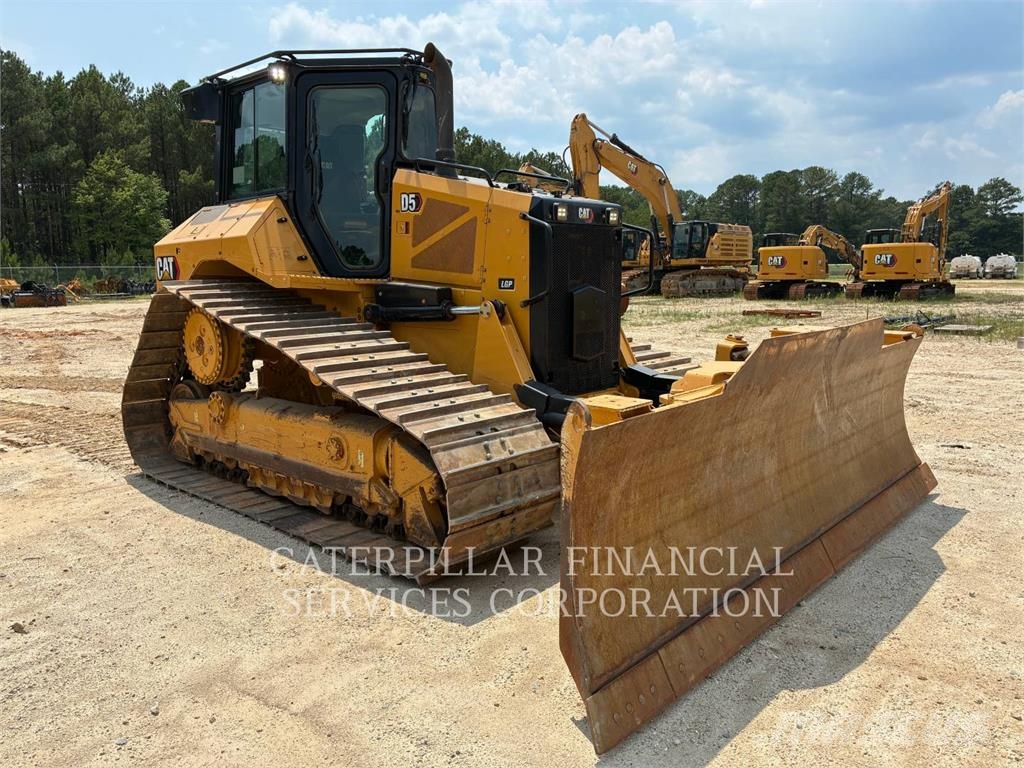 CAT D5-17VP Rupsdozers