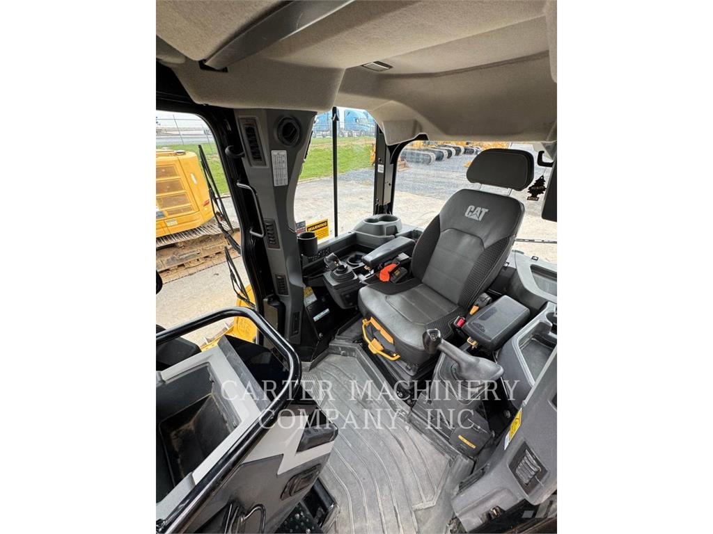 CAT D5-17VP Buldooserid