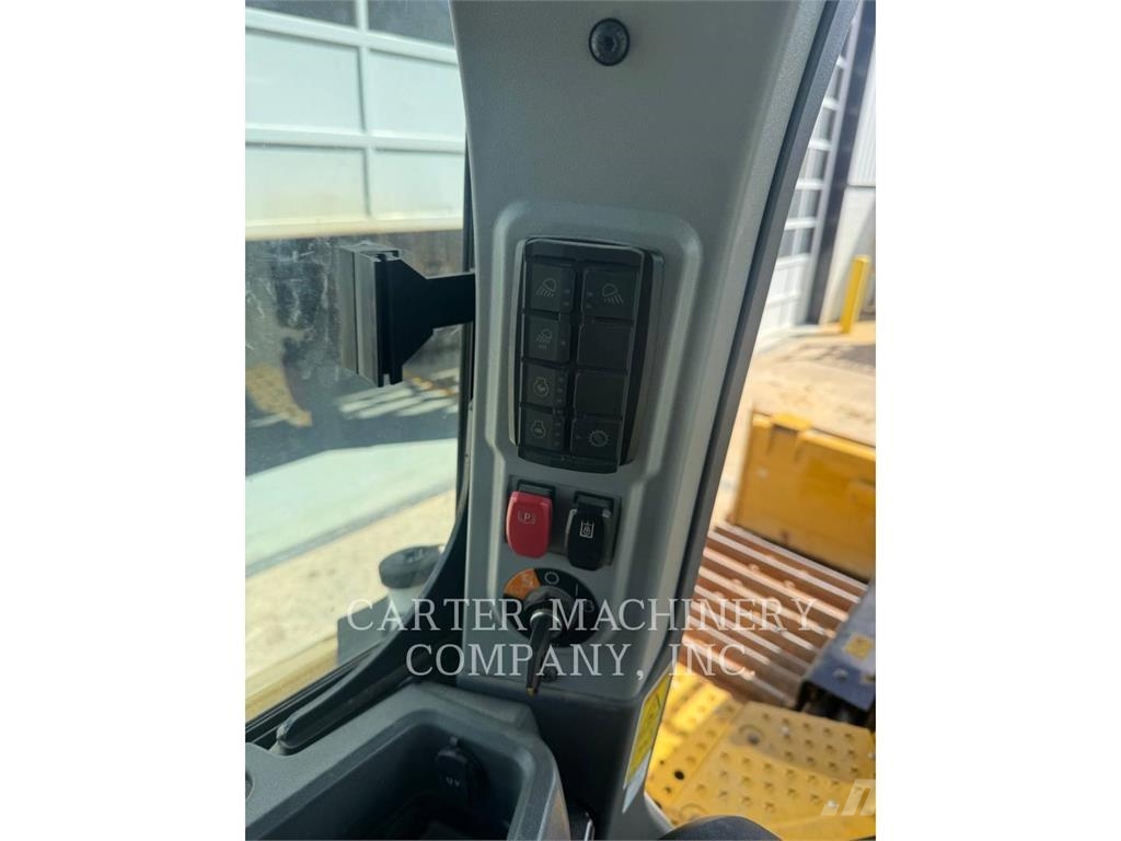CAT D5-17VP Buldooserid
