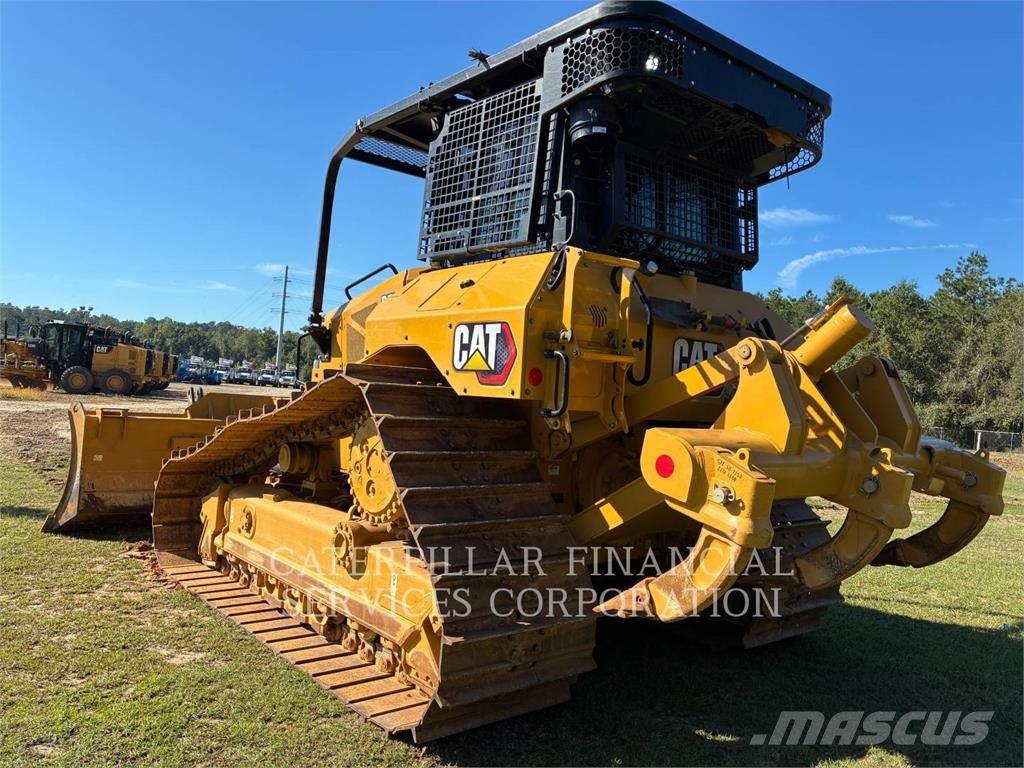 CAT D5-17VP Bulldozer på larvebånd