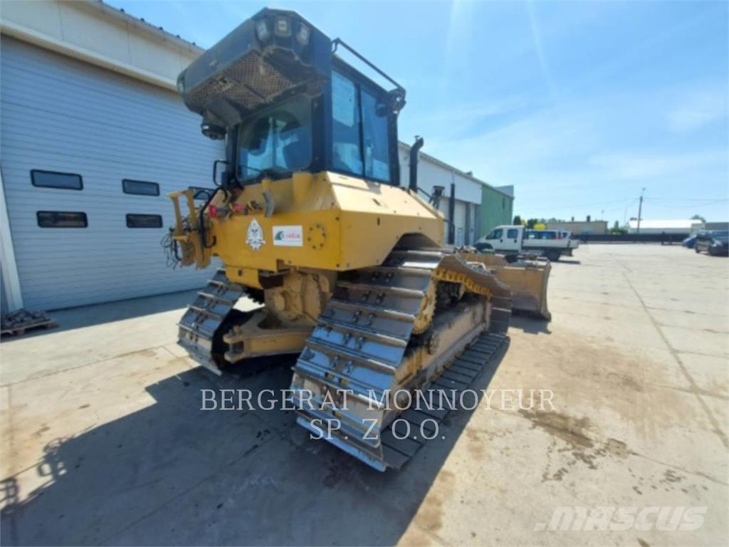 CAT D5-17VP Kāpurķēžu buldozeri