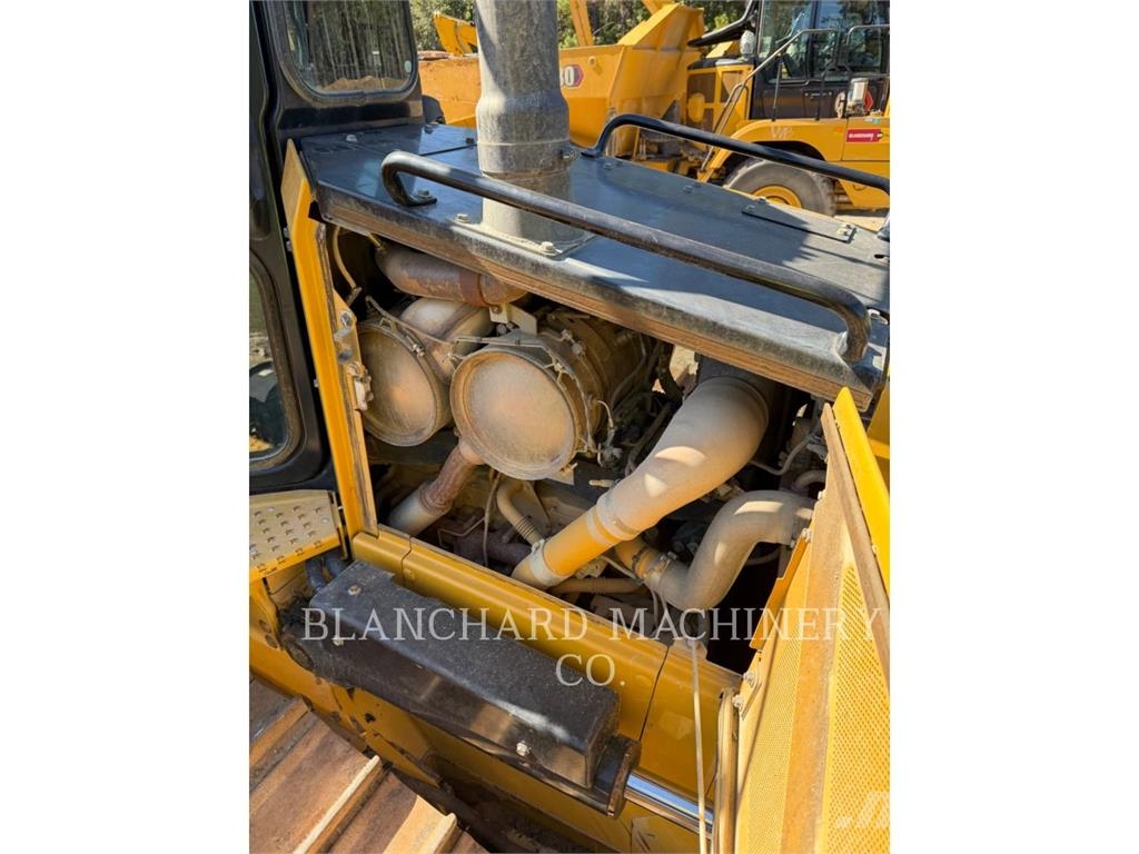 CAT D5-17VP Bulldozer på larvebånd